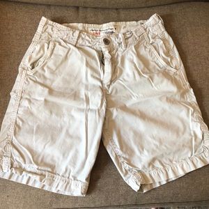 American eagle khaki shorts